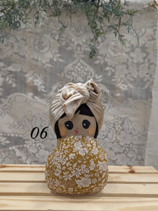 06 Swaddle baby,
