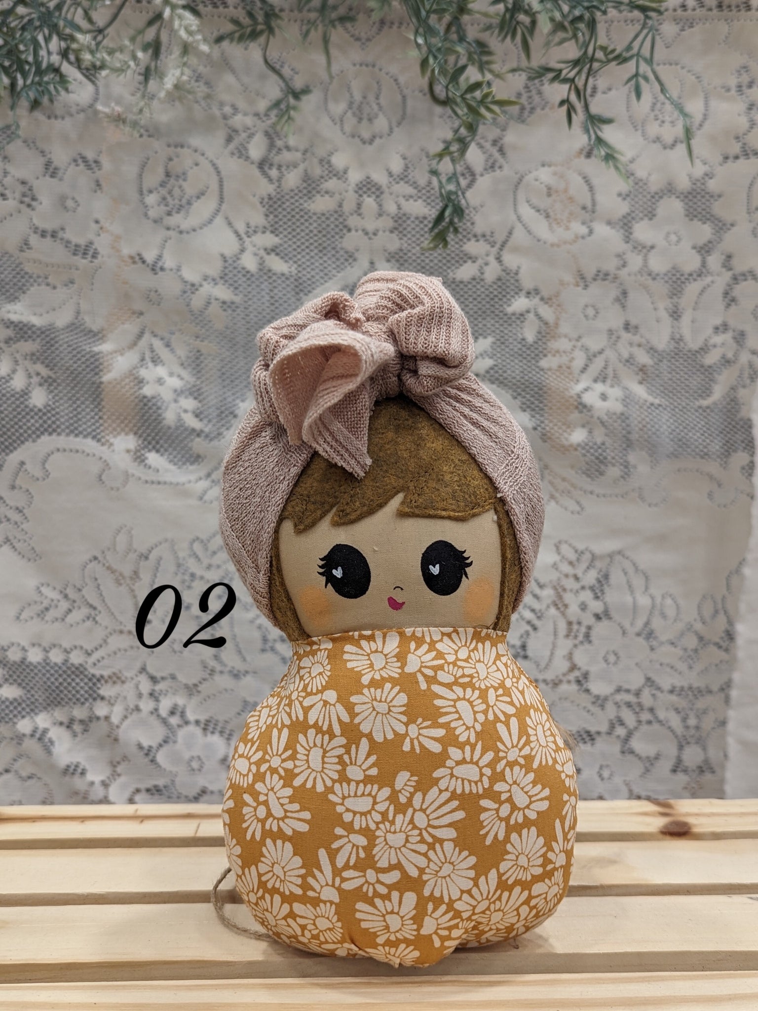 02 Swaddle baby,