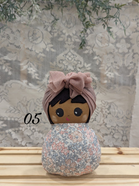 05 Swaddle baby,